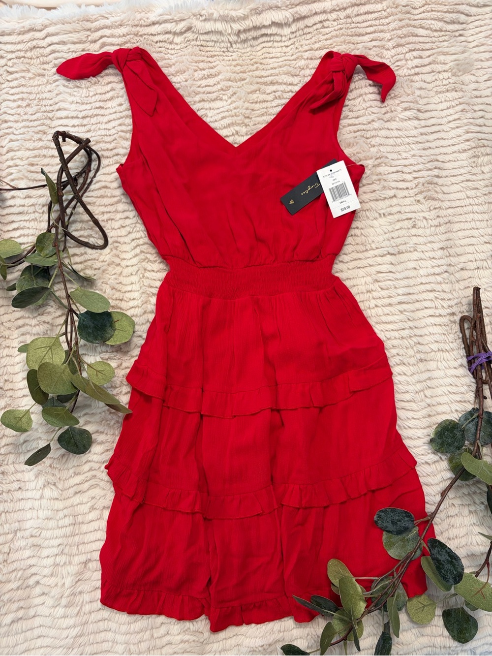 City Triangles Red Tie-Shoulder Tiered V-Neck Mini Dress NEW w/ TAGS